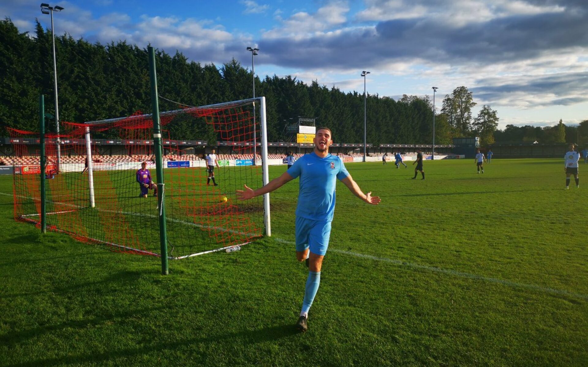 IMPRESSIVE WIN FOR BLUES AT CAMBRIDGE CITY Featured Image