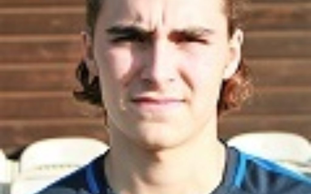 OPENING DAY DEFEAT FOR BRENTWOOD AT GRAYS