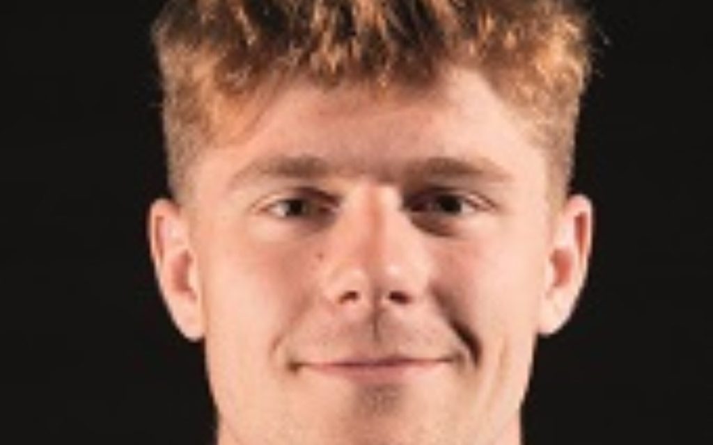 BLUES HAVE TO SETTLE FOR DRAW AT MALDON